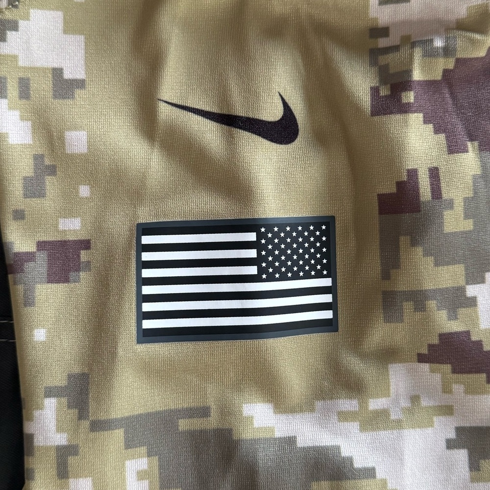 Nike New Orleans Saints Alvin Kamara Salute to Service NFL Jersey - Picture 5 of 7
